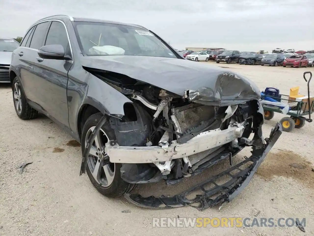 1 Photograph of a damaged car WDC0G4JB8KF586377 MERCEDES-BENZ GLC-CLASS 2019