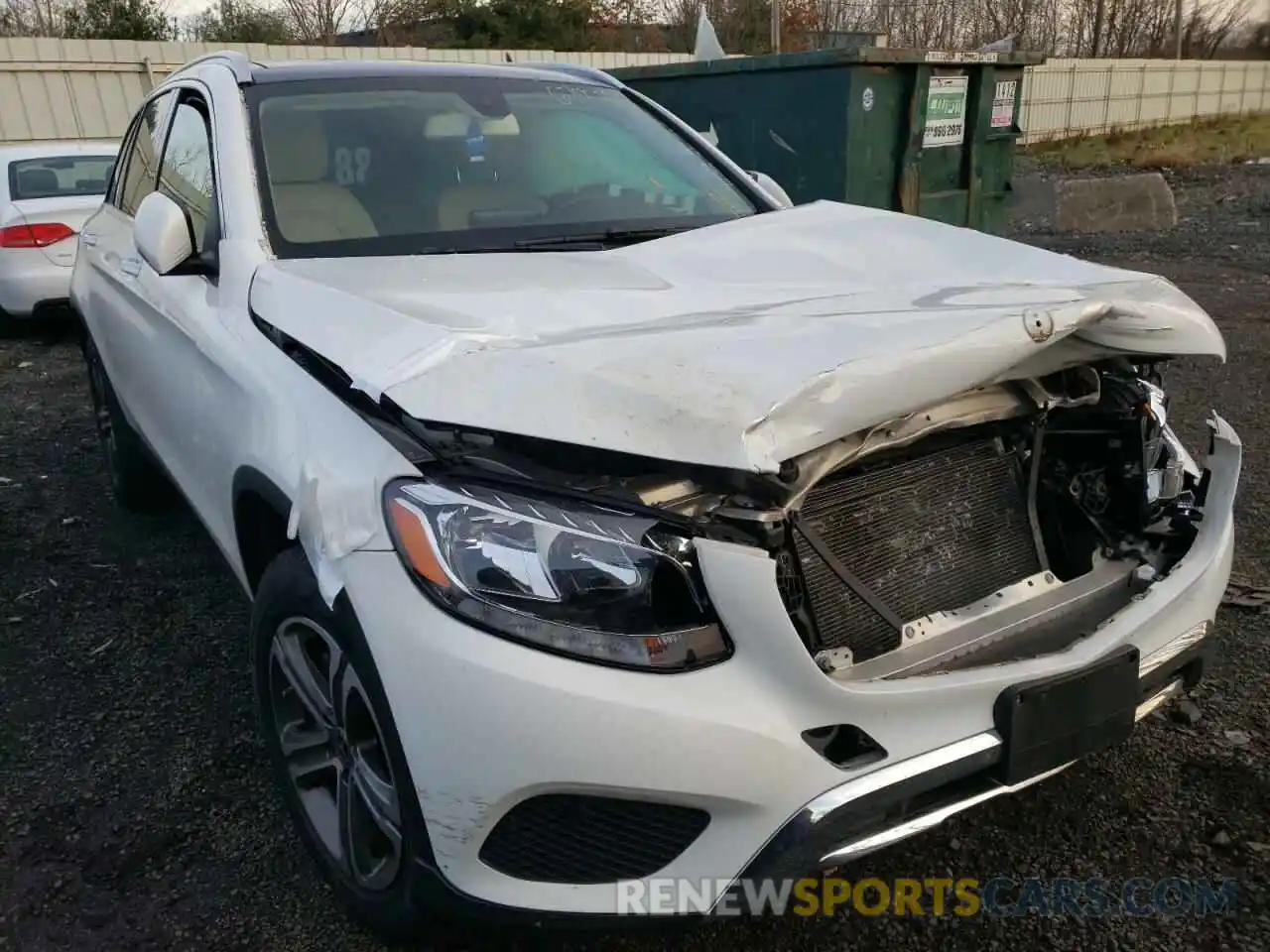 1 Photograph of a damaged car WDC0G4JB8KF638204 MERCEDES-BENZ GLC-CLASS 2019