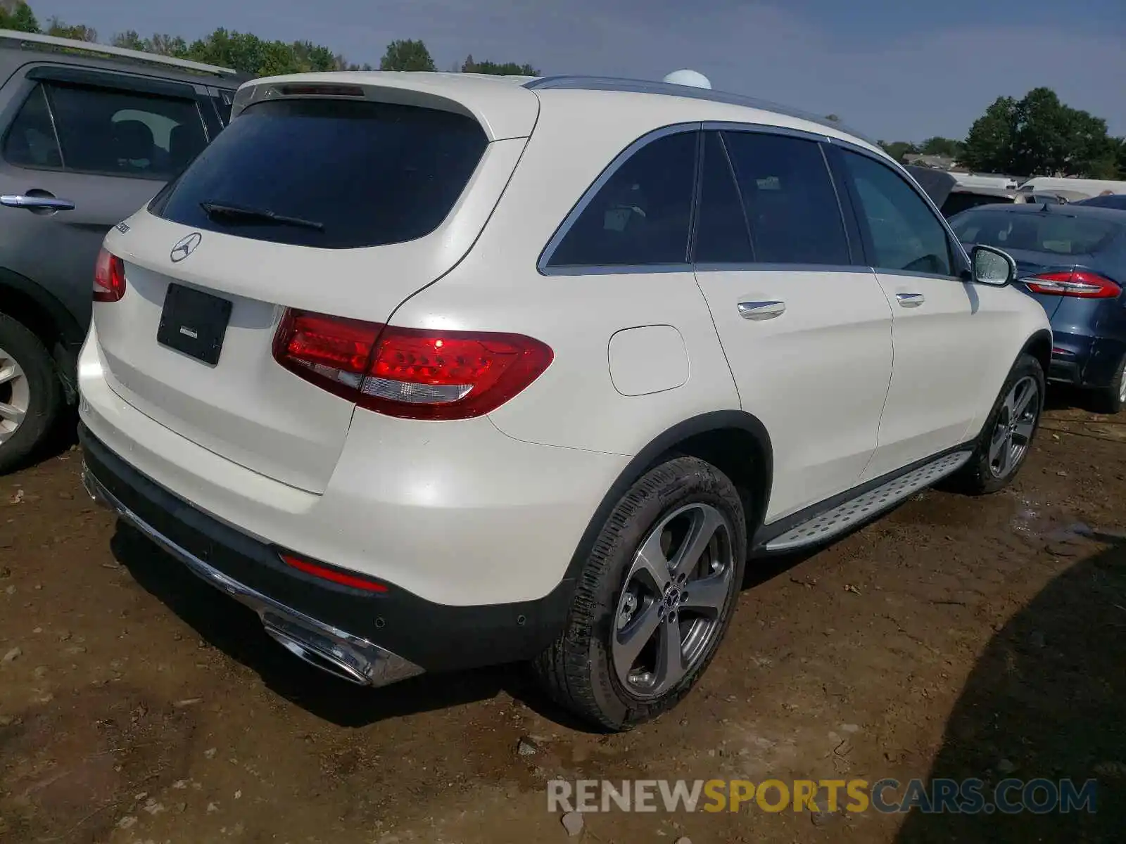 4 Photograph of a damaged car WDC0G4JB8KV121930 MERCEDES-BENZ GLC-CLASS 2019