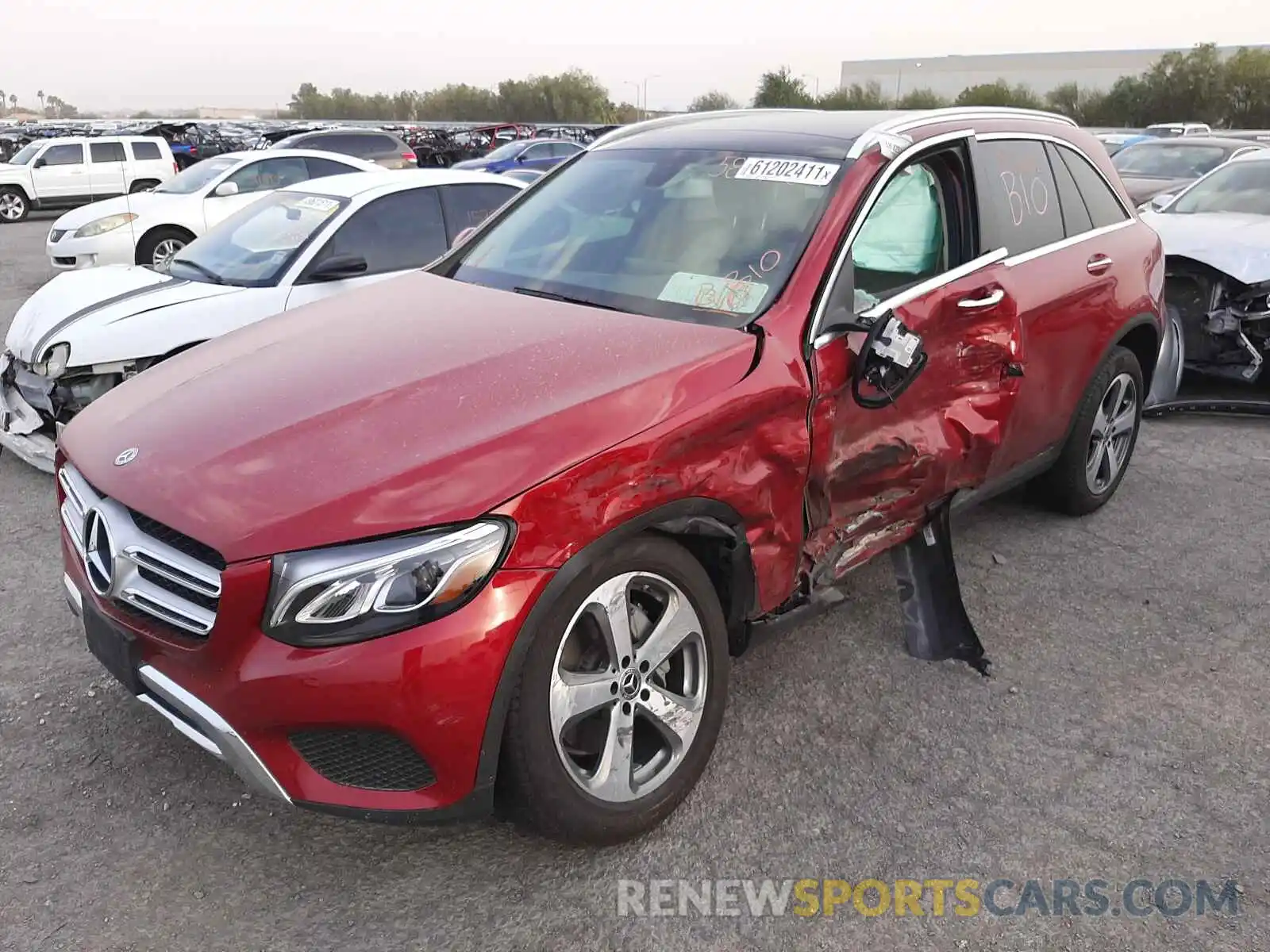 2 Photograph of a damaged car WDC0G4JB8KV150411 MERCEDES-BENZ GLC-CLASS 2019