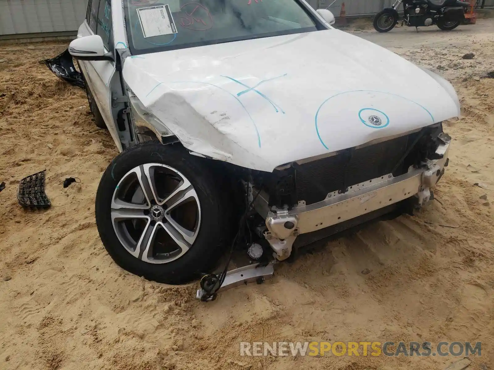 9 Photograph of a damaged car WDC0G4JB8KV165104 MERCEDES-BENZ GLC-CLASS 2019