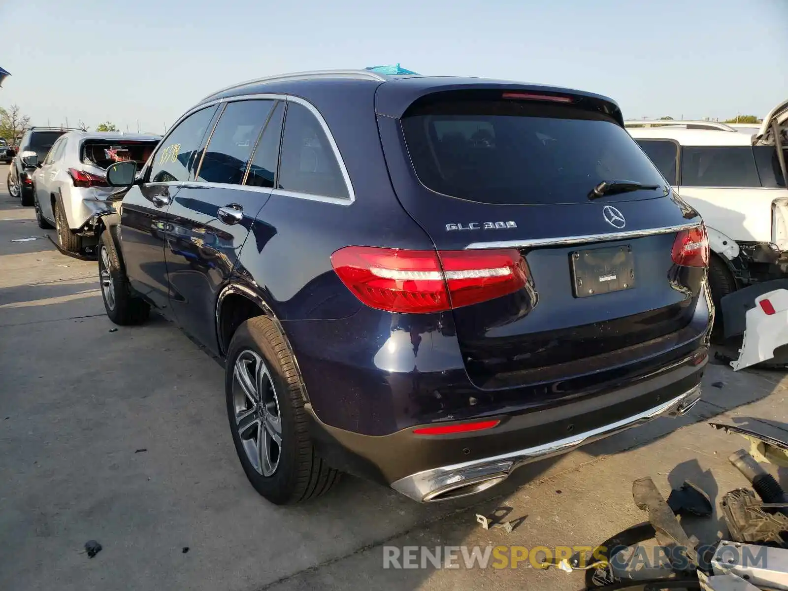 3 Photograph of a damaged car WDC0G4JB9KV120981 MERCEDES-BENZ GLC-CLASS 2019