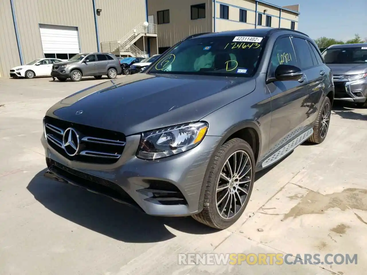 2 Photograph of a damaged car WDC0G4JB9KV124643 MERCEDES-BENZ GLC-CLASS 2019