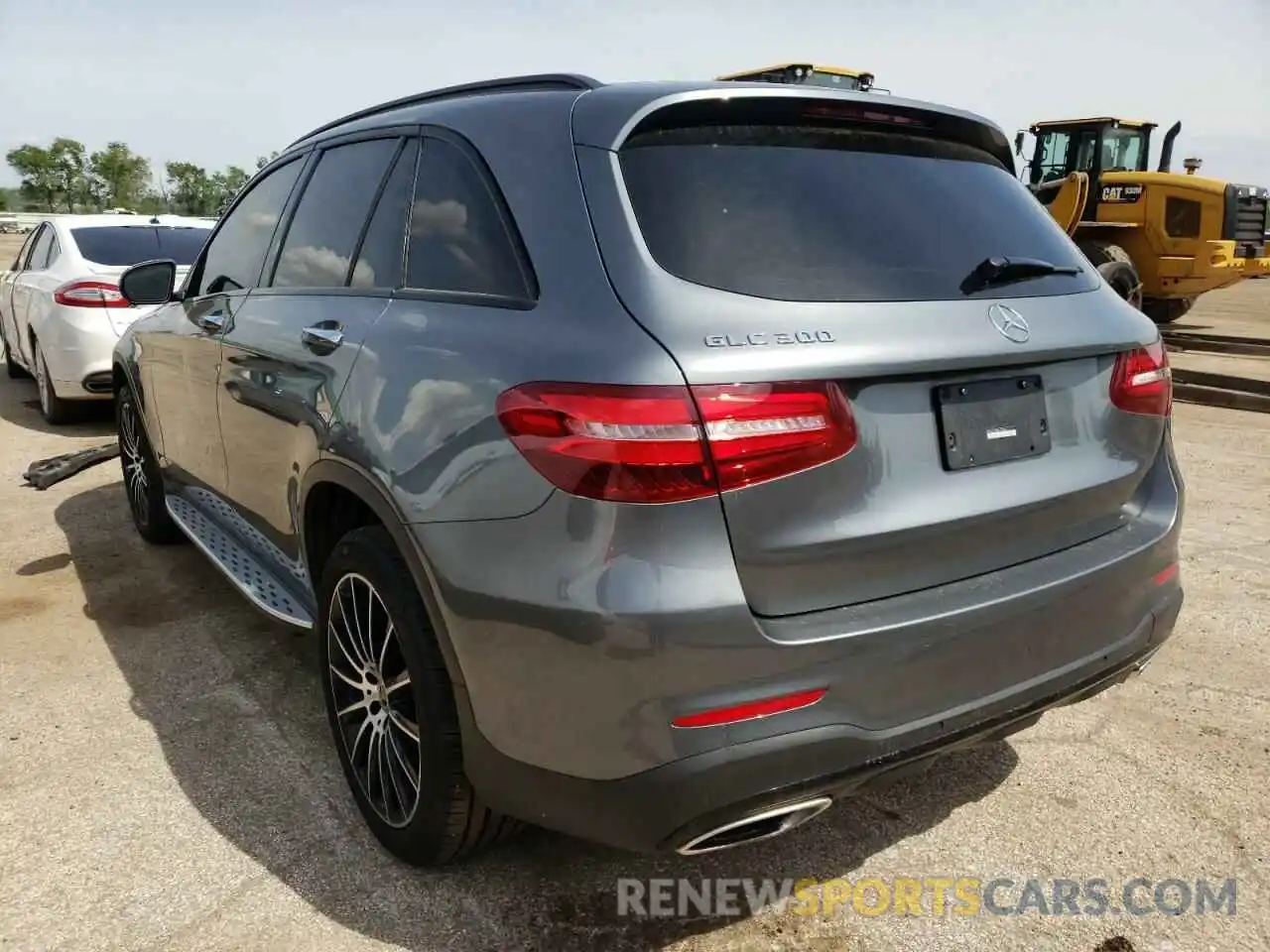 3 Photograph of a damaged car WDC0G4JB9KV126263 MERCEDES-BENZ GLC-CLASS 2019