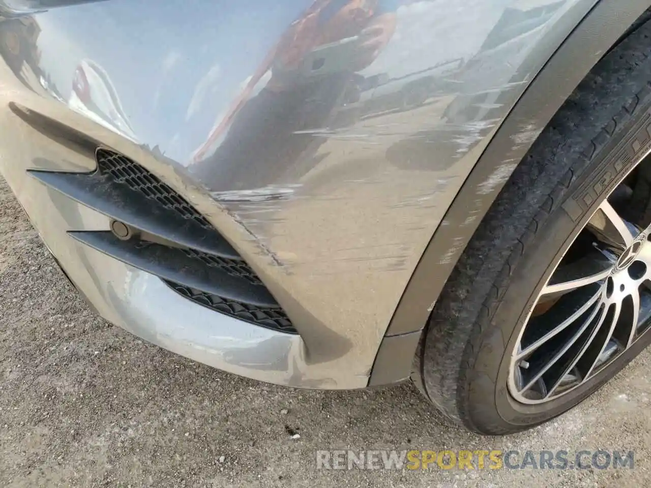 9 Photograph of a damaged car WDC0G4JB9KV126263 MERCEDES-BENZ GLC-CLASS 2019