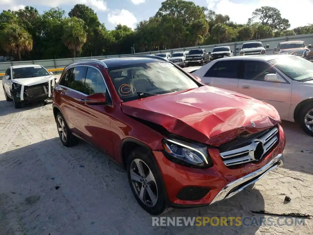 1 Photograph of a damaged car WDC0G4JB9KV154418 MERCEDES-BENZ GLC-CLASS 2019