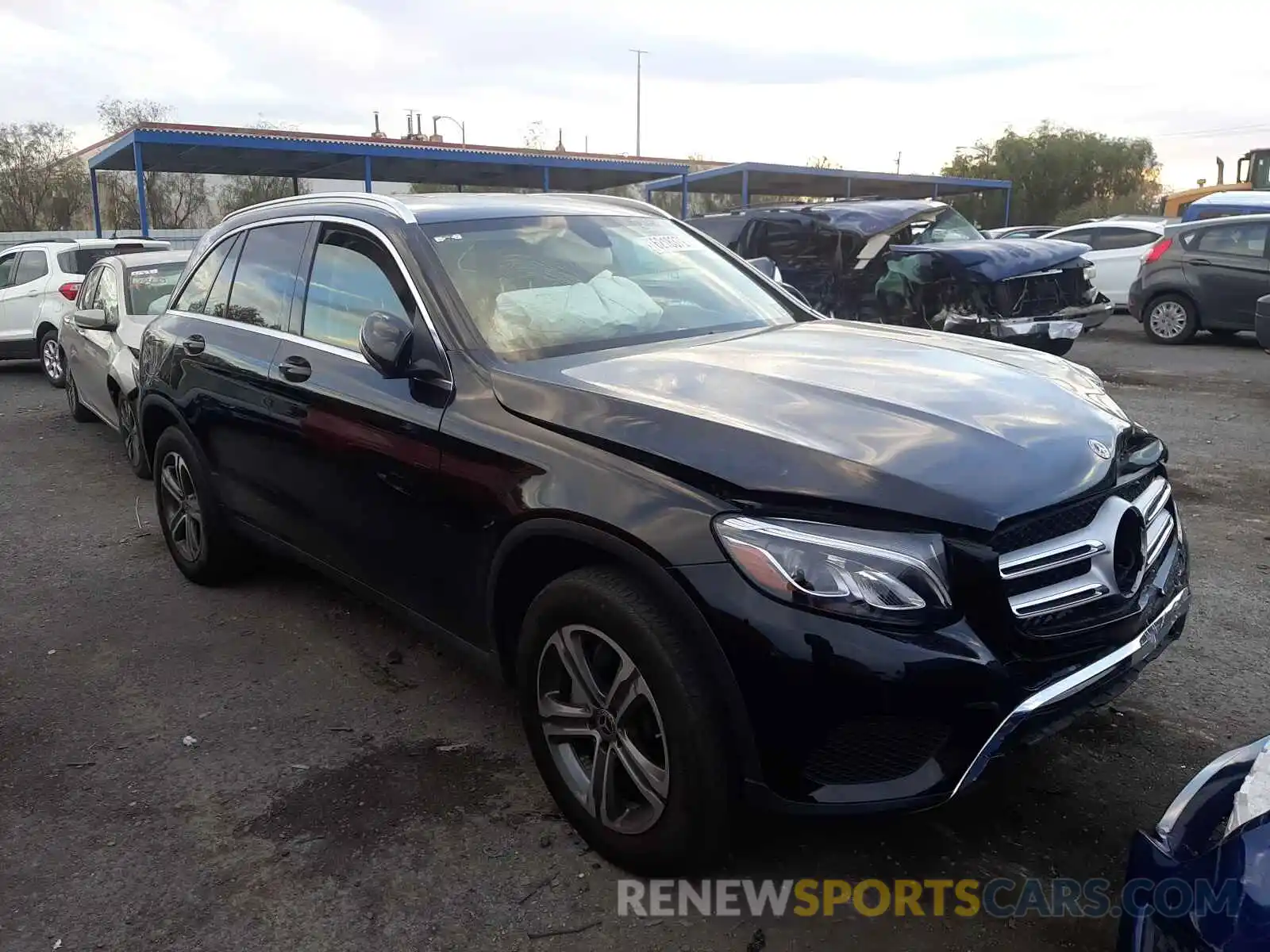 1 Photograph of a damaged car WDC0G4JBXKF541568 MERCEDES-BENZ GLC-CLASS 2019