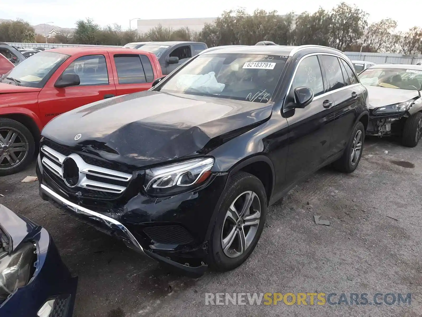 2 Photograph of a damaged car WDC0G4JBXKF541568 MERCEDES-BENZ GLC-CLASS 2019