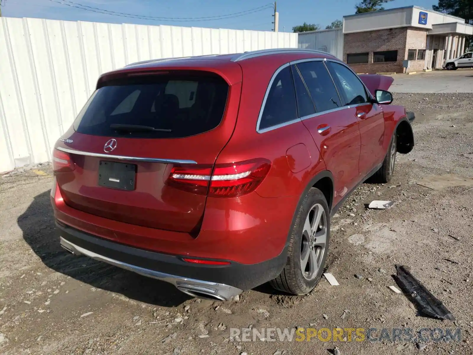 4 Photograph of a damaged car WDC0G4JBXKF591922 MERCEDES-BENZ GLC-CLASS 2019