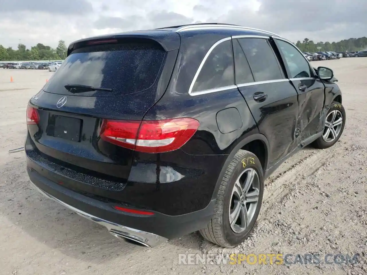 4 Photograph of a damaged car WDC0G4JBXKV121766 MERCEDES-BENZ GLC-CLASS 2019