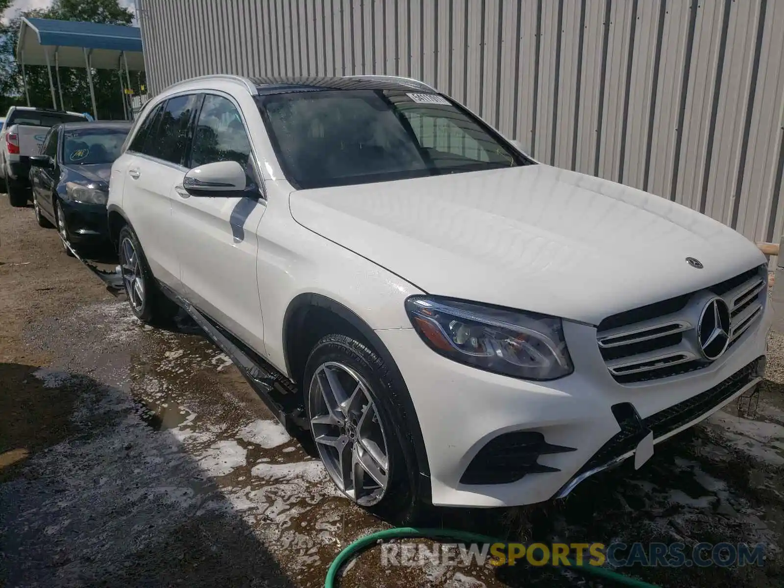 1 Photograph of a damaged car WDC0G4JBXKV126613 MERCEDES-BENZ GLC-CLASS 2019