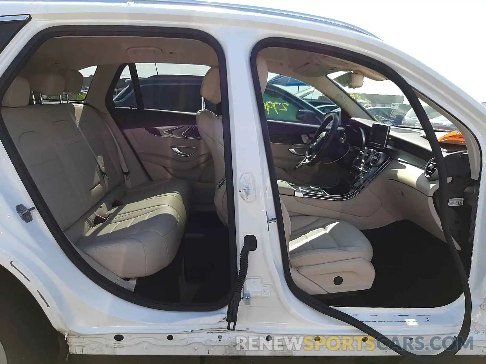 9 Photograph of a damaged car WDC0G4JBXKV138907 MERCEDES-BENZ GLC-CLASS 2019