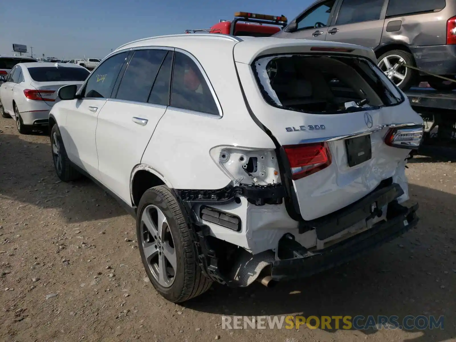 3 Photograph of a damaged car WDC0G4JBXKV169574 MERCEDES-BENZ GLC-CLASS 2019