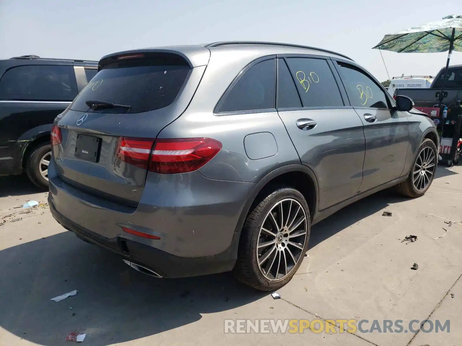 4 Photograph of a damaged car WDC0G4JBXKV175603 MERCEDES-BENZ GLC-CLASS 2019