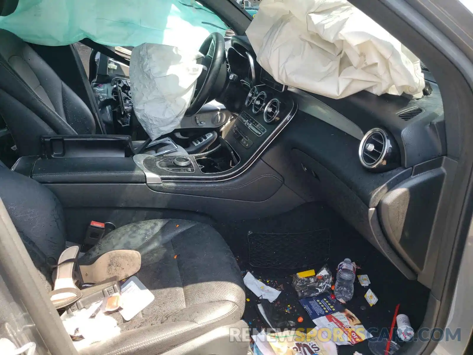 5 Photograph of a damaged car WDC0G4JBXKV175603 MERCEDES-BENZ GLC-CLASS 2019