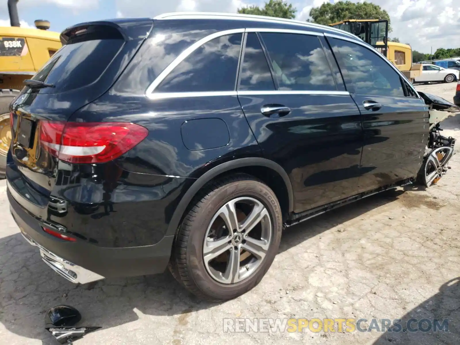 4 Photograph of a damaged car WDC0G4JBXKV177187 MERCEDES-BENZ GLC-CLASS 2019