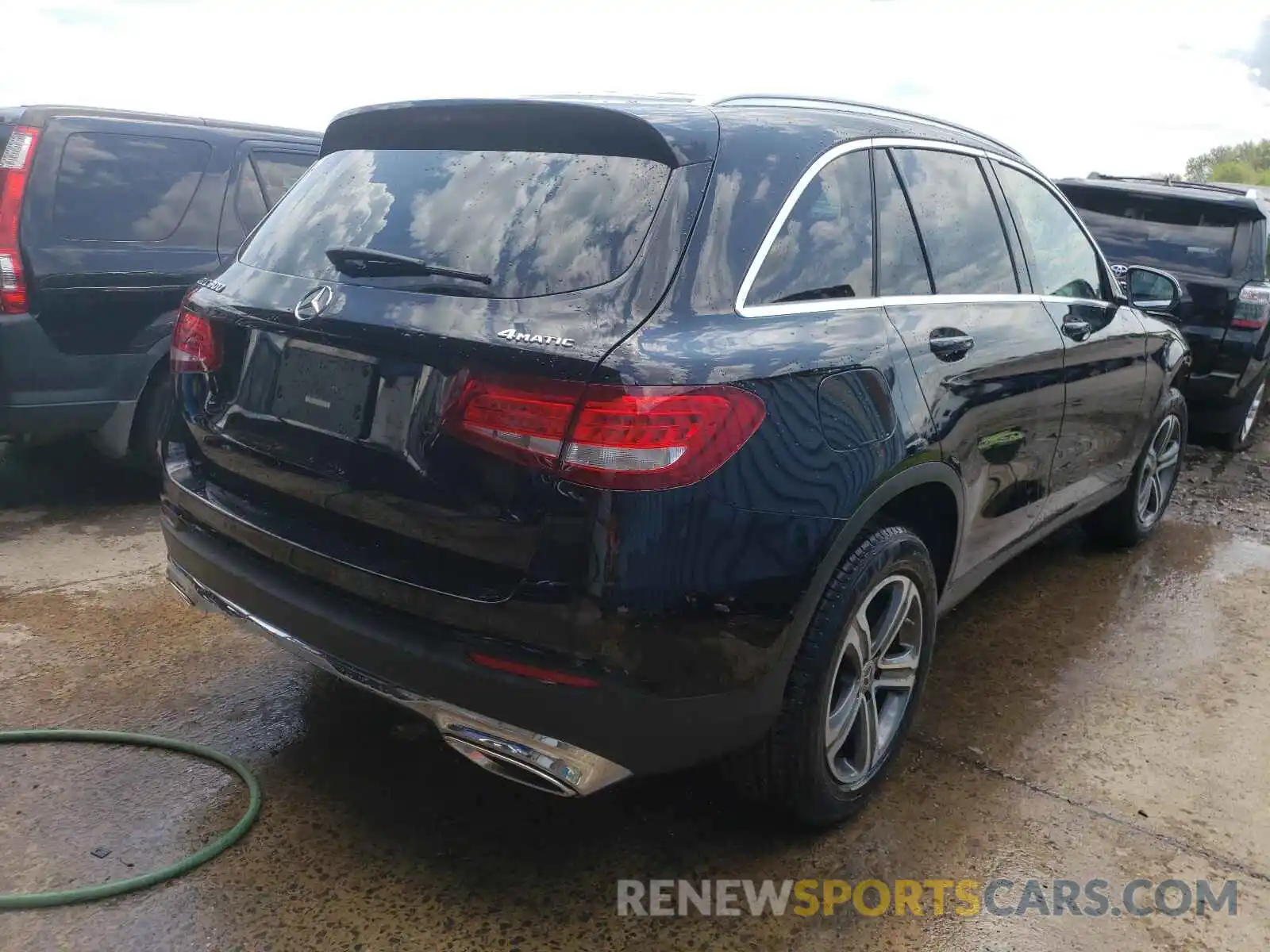 4 Photograph of a damaged car WDC0G4KB0KV189671 MERCEDES-BENZ GLC-CLASS 2019