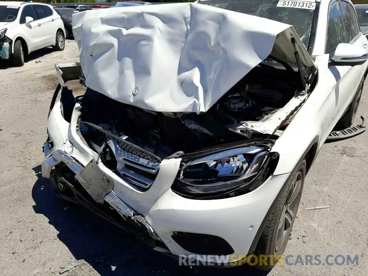 9 Photograph of a damaged car WDC0G4KB0KV191839 MERCEDES-BENZ GLC-CLASS 2019