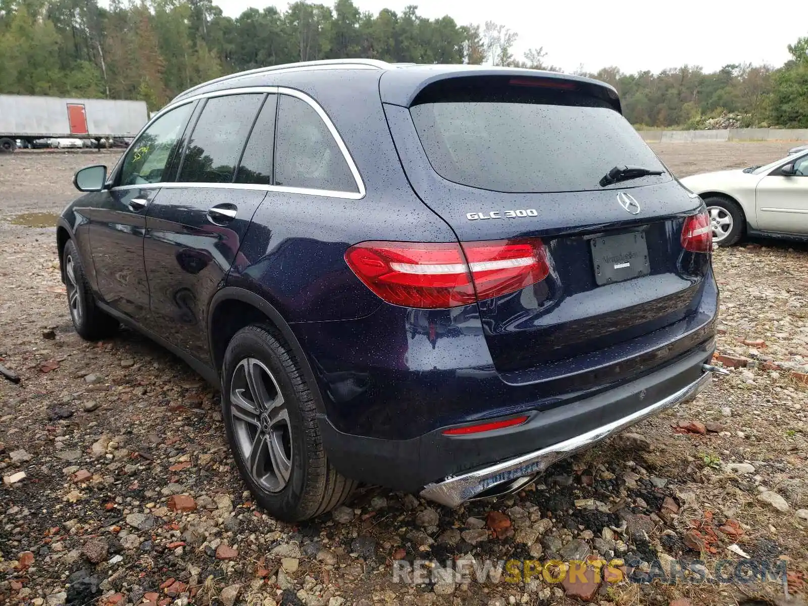 3 Photograph of a damaged car WDC0G4KB0KV196135 MERCEDES-BENZ GLC-CLASS 2019