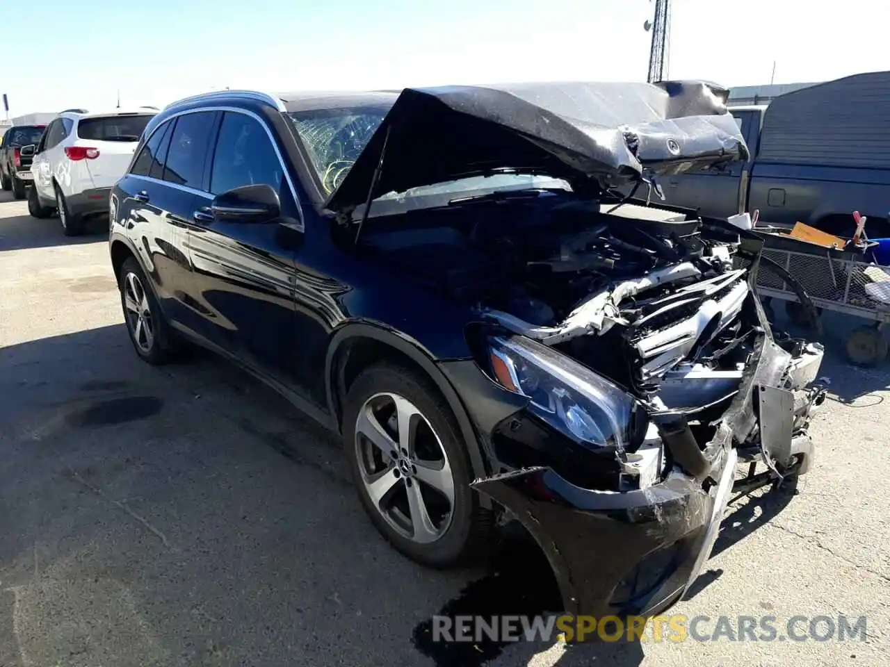 1 Photograph of a damaged car WDC0G4KB1KF616916 MERCEDES-BENZ GLC-CLASS 2019