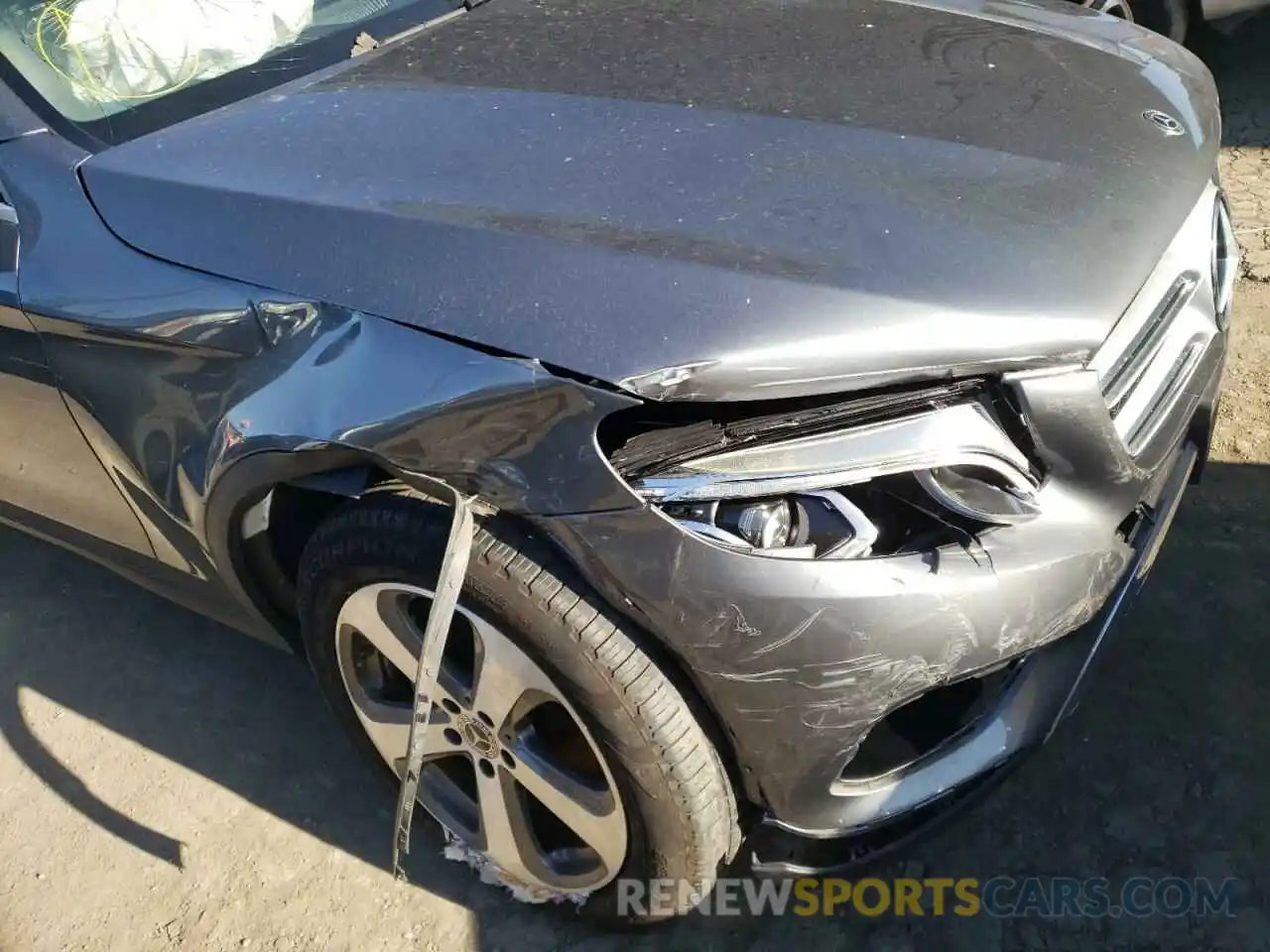 9 Photograph of a damaged car WDC0G4KB1KV152547 MERCEDES-BENZ GLC-CLASS 2019