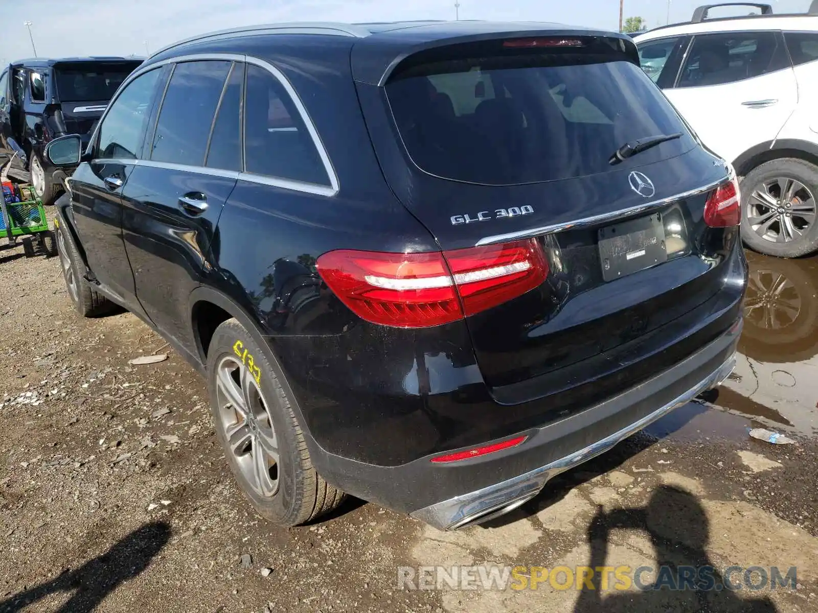 3 Photograph of a damaged car WDC0G4KB1KV197133 MERCEDES-BENZ GLC-CLASS 2019