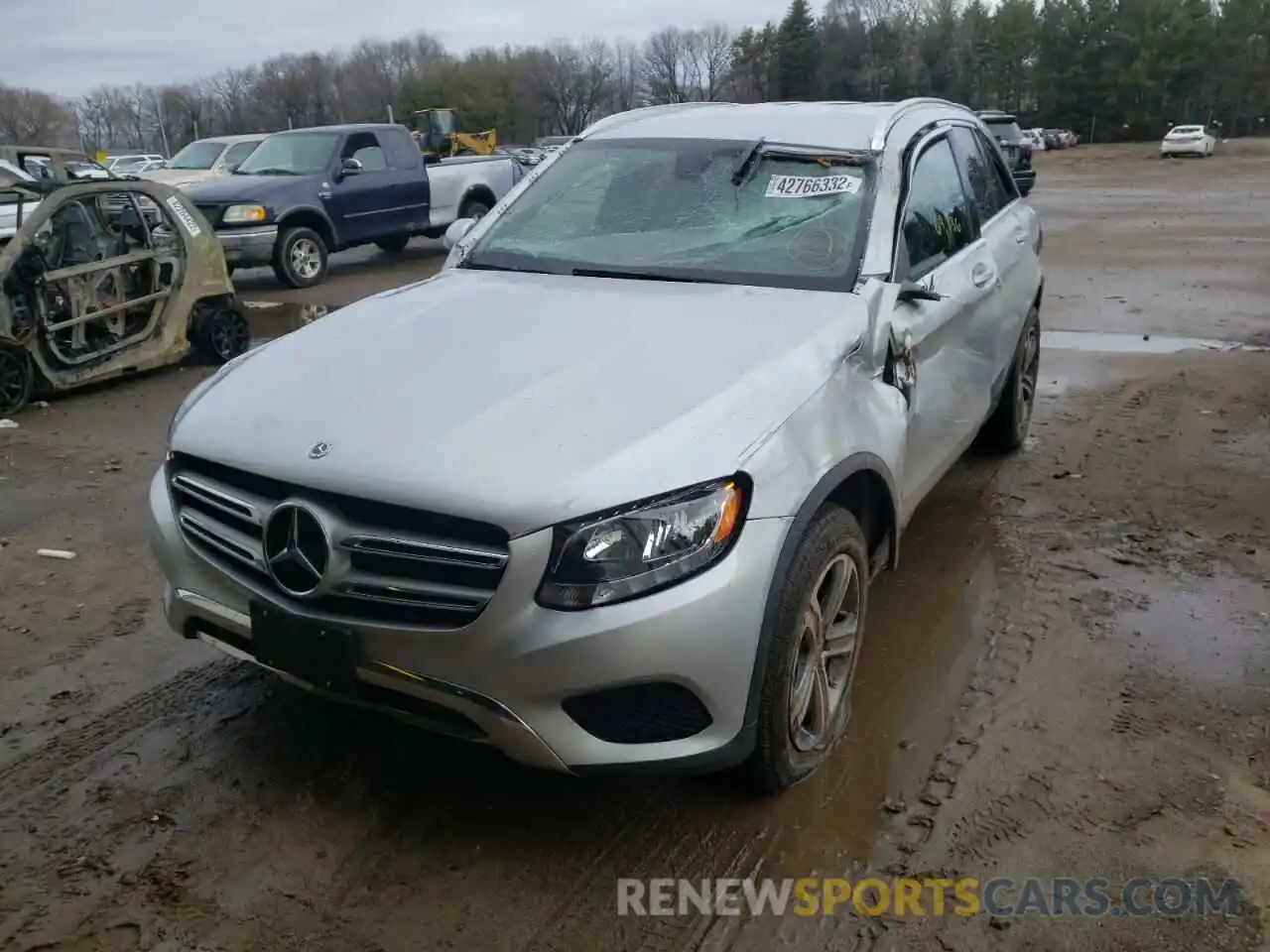 2 Photograph of a damaged car WDC0G4KB2KF577737 MERCEDES-BENZ GLC-CLASS 2019