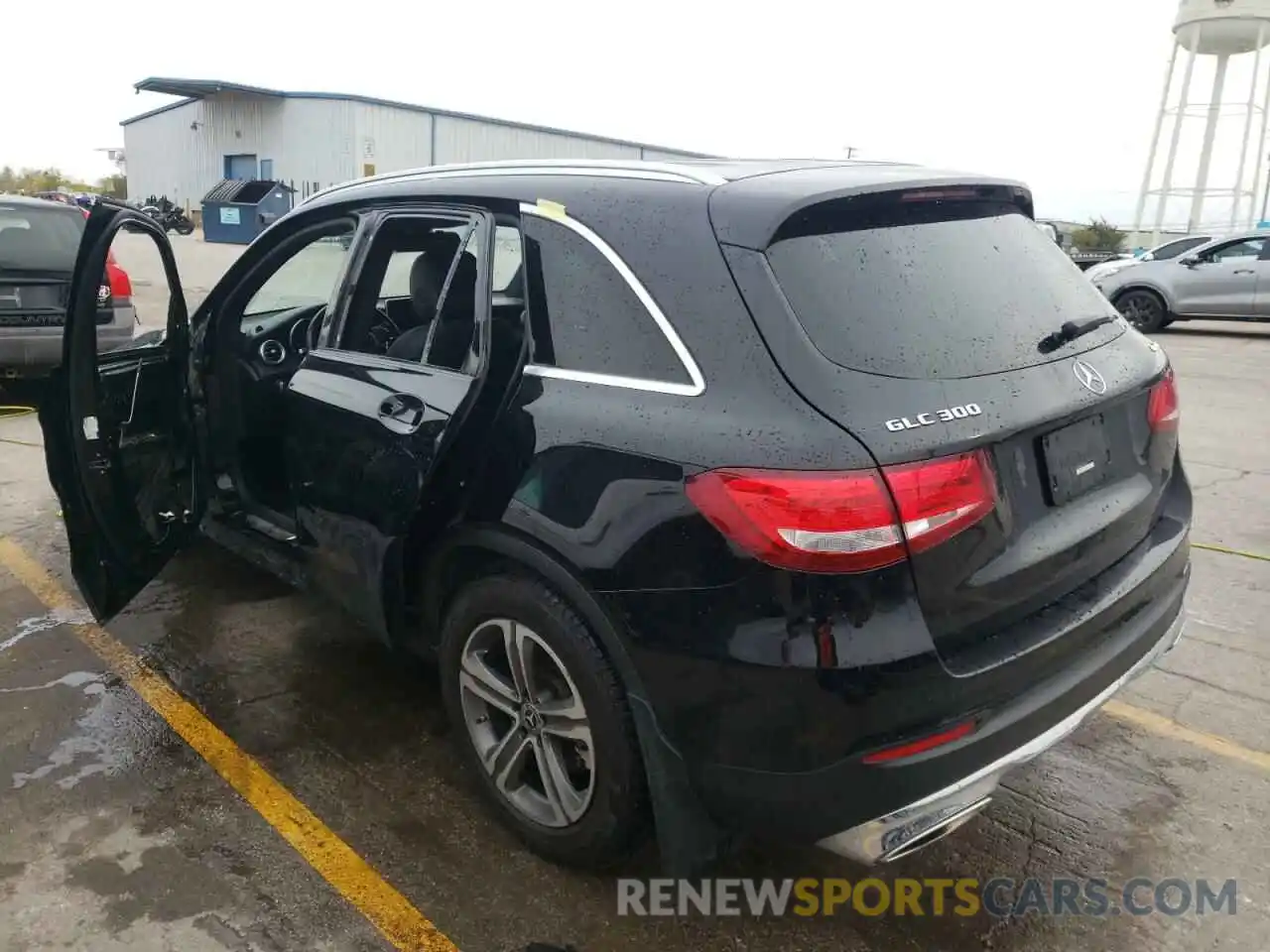 3 Photograph of a damaged car WDC0G4KB2KF583117 MERCEDES-BENZ GLC-CLASS 2019