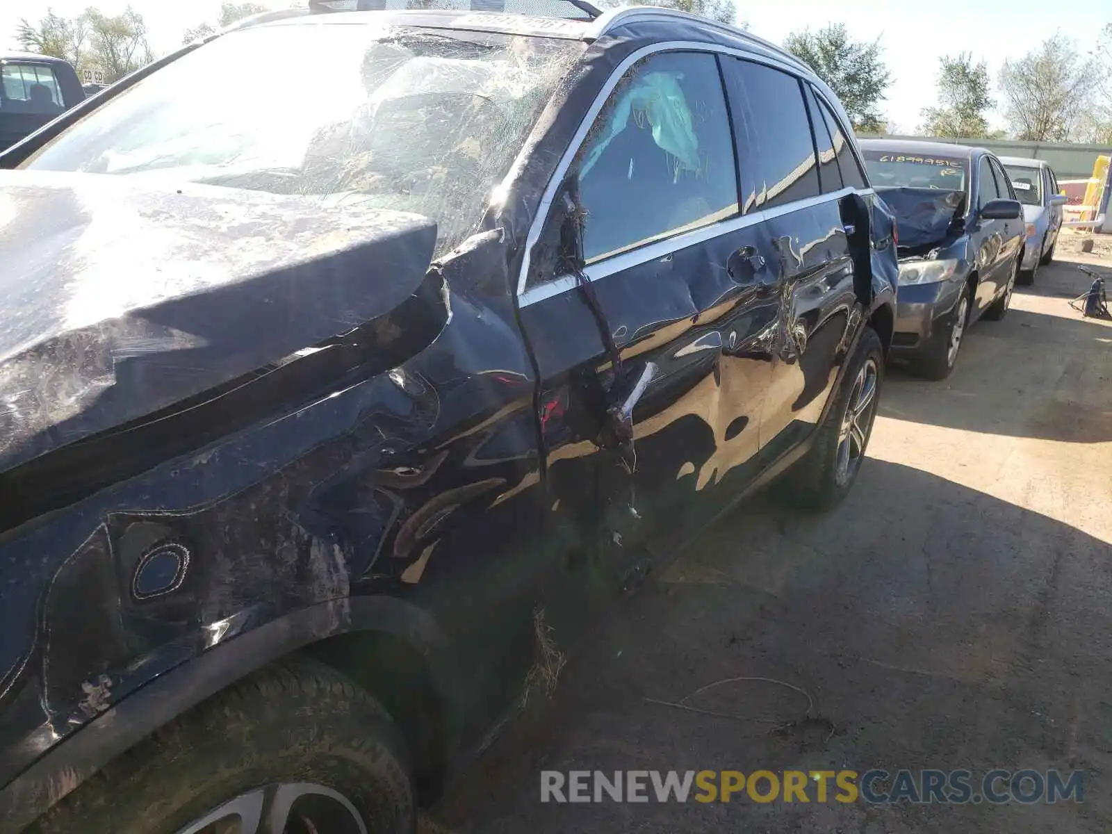 9 Photograph of a damaged car WDC0G4KB2KF637323 MERCEDES-BENZ GLC-CLASS 2019