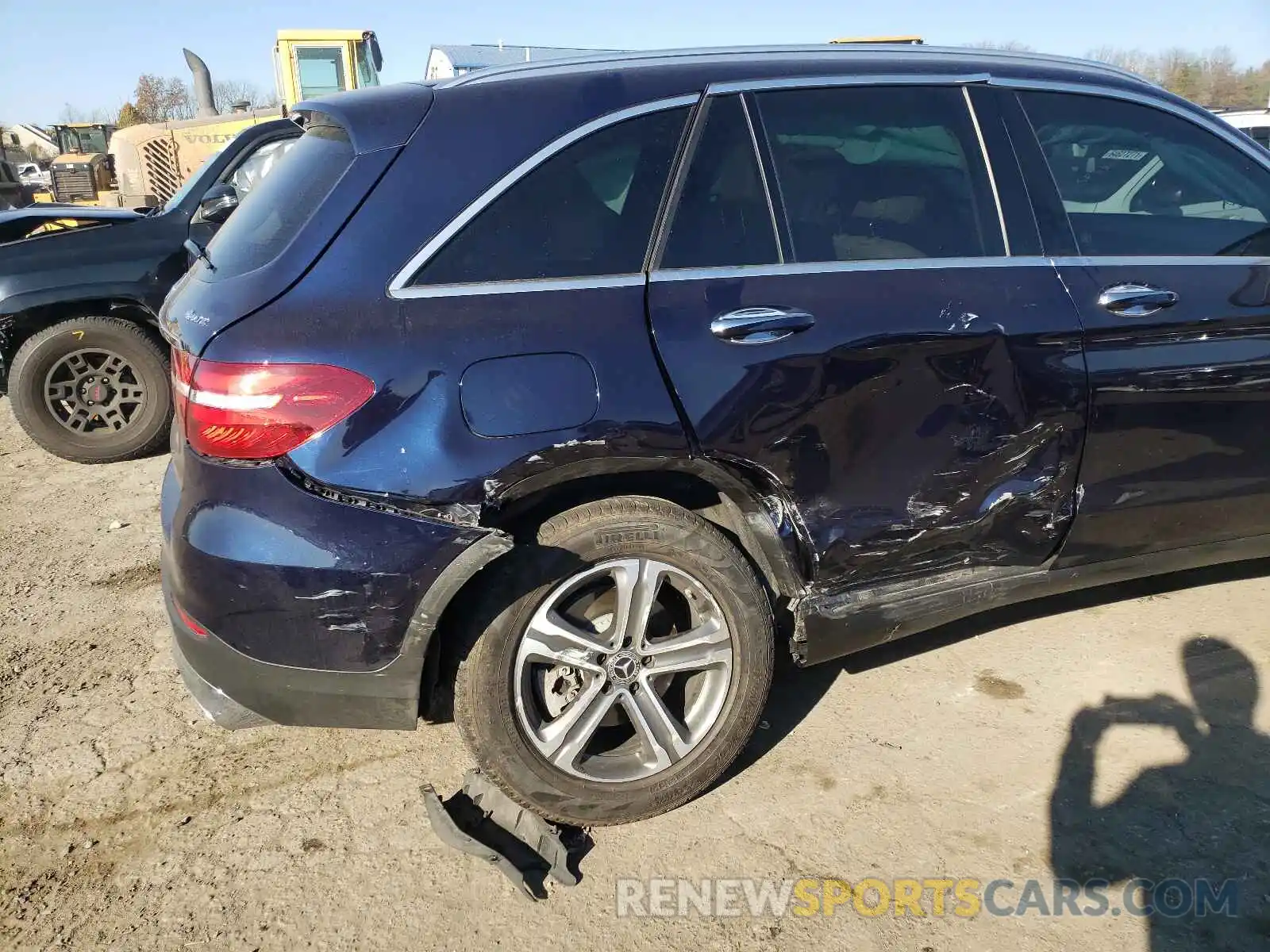 9 Photograph of a damaged car WDC0G4KB2KV163556 MERCEDES-BENZ GLC-CLASS 2019