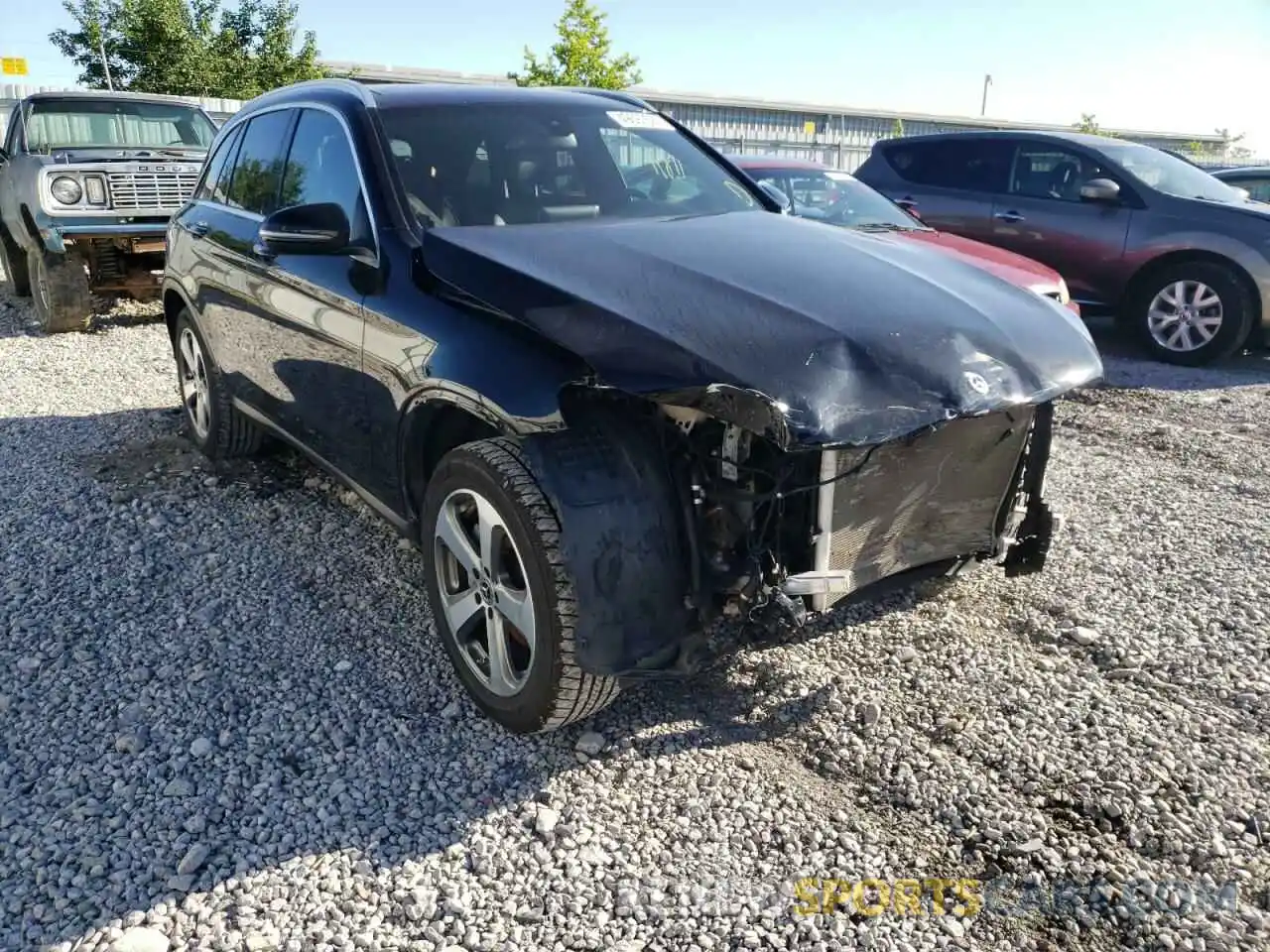 1 Photograph of a damaged car WDC0G4KB2KV163928 MERCEDES-BENZ GLC-CLASS 2019