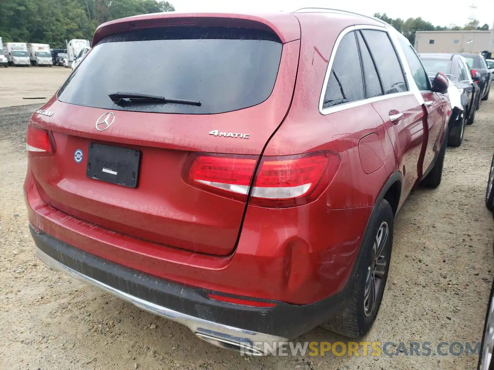 4 Photograph of a damaged car WDC0G4KB3KF500407 MERCEDES-BENZ GLC-CLASS 2019