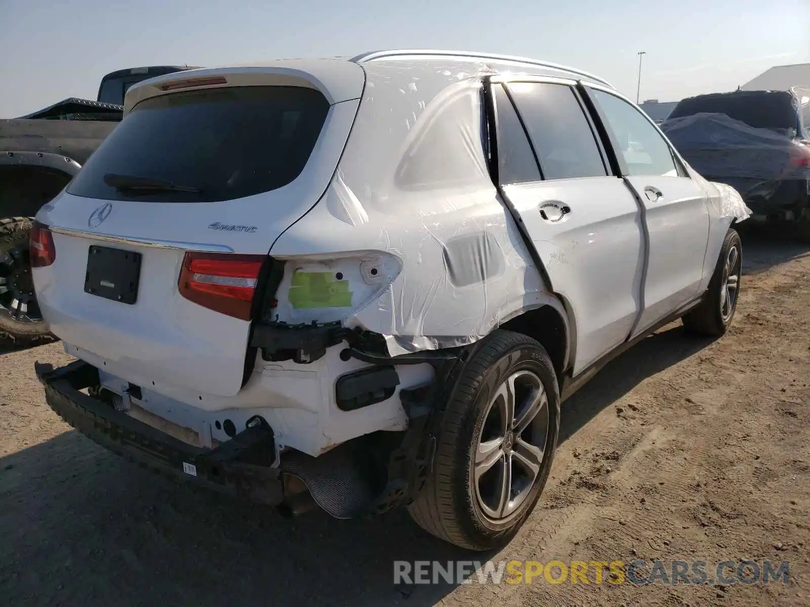 4 Photograph of a damaged car WDC0G4KB3KF594594 MERCEDES-BENZ GLC-CLASS 2019