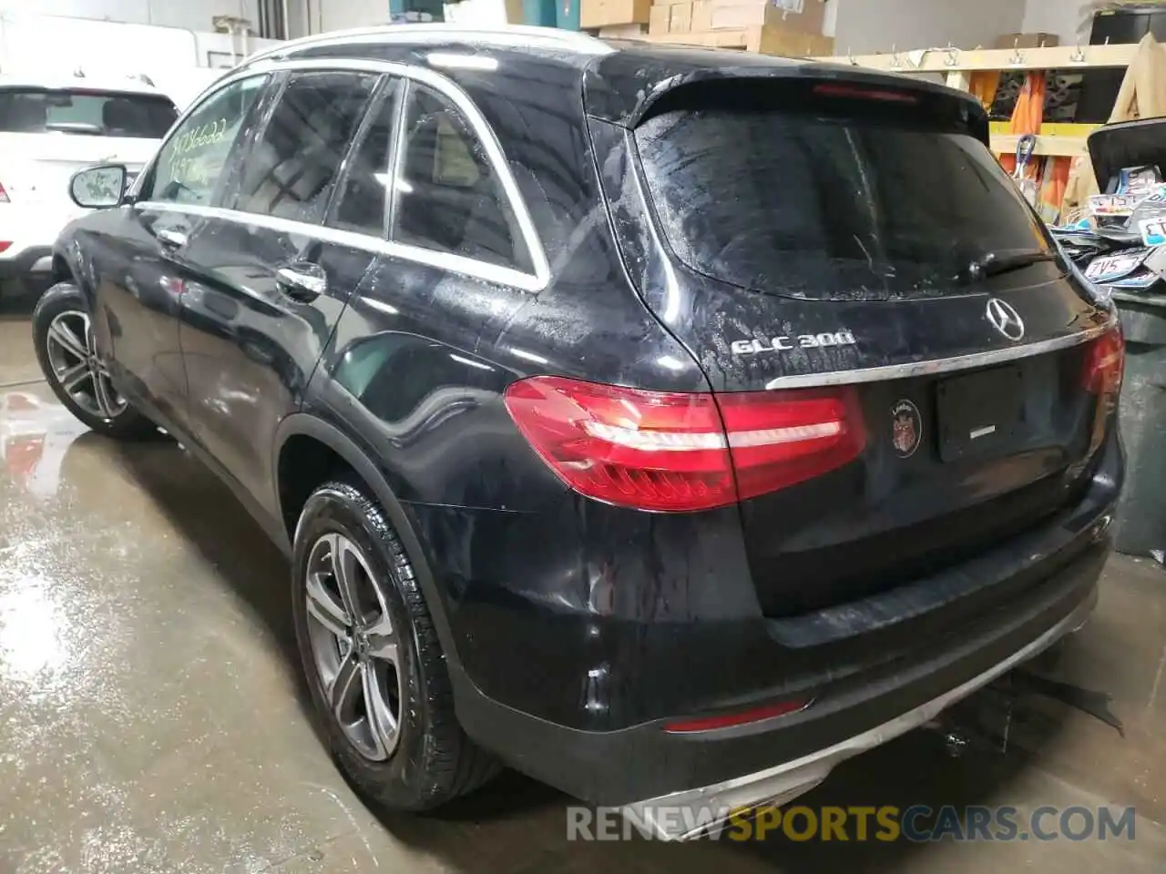 3 Photograph of a damaged car WDC0G4KB3KF632518 MERCEDES-BENZ GLC-CLASS 2019