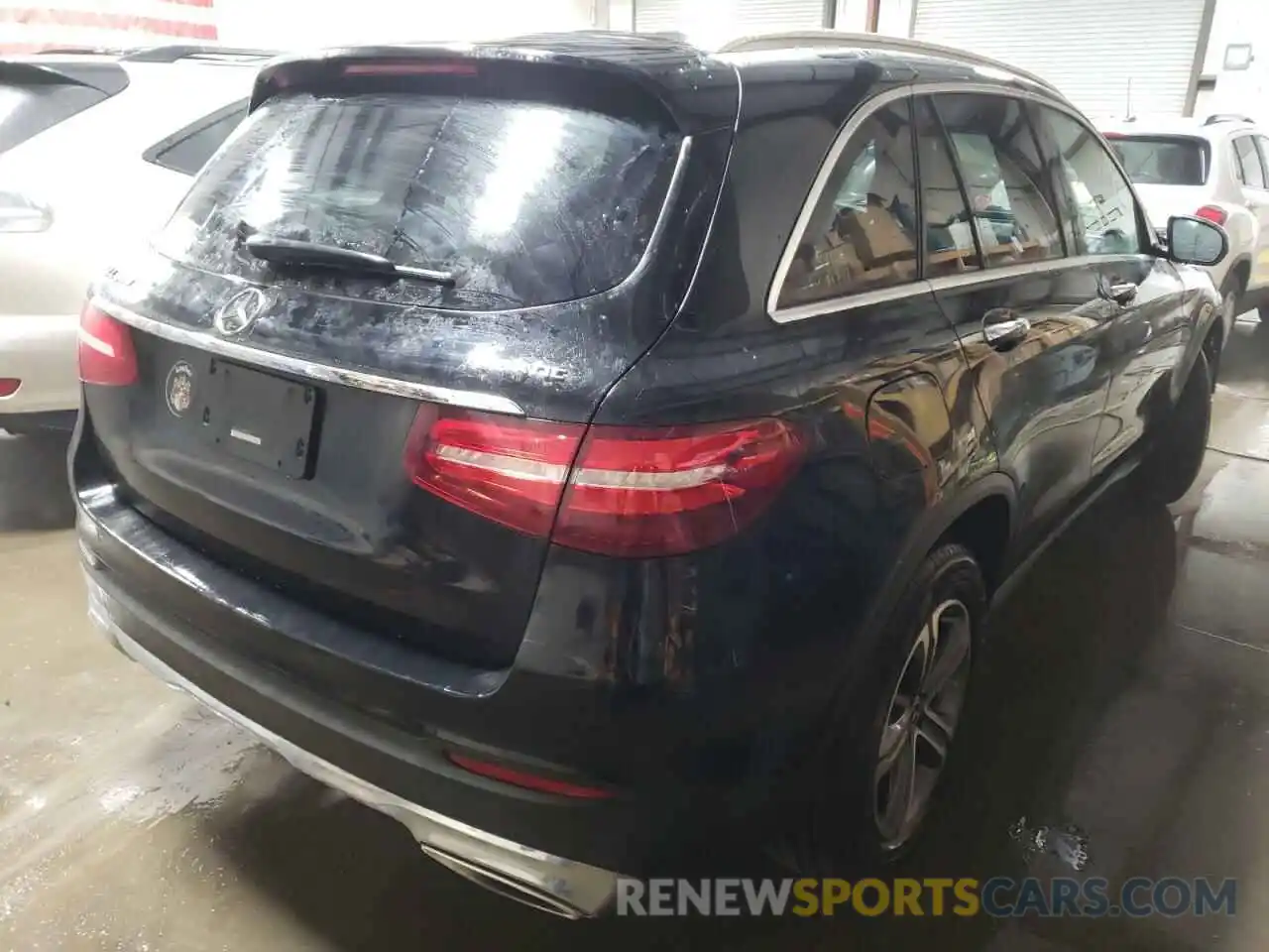 4 Photograph of a damaged car WDC0G4KB3KF632518 MERCEDES-BENZ GLC-CLASS 2019