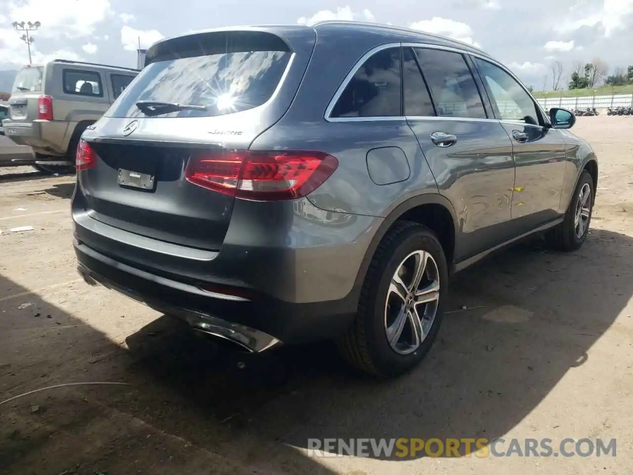 4 Photograph of a damaged car WDC0G4KB3KV127116 MERCEDES-BENZ GLC-CLASS 2019