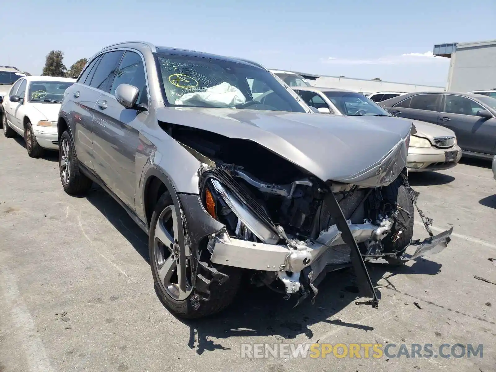 1 Photograph of a damaged car WDC0G4KB3KV135667 MERCEDES-BENZ GLC-CLASS 2019