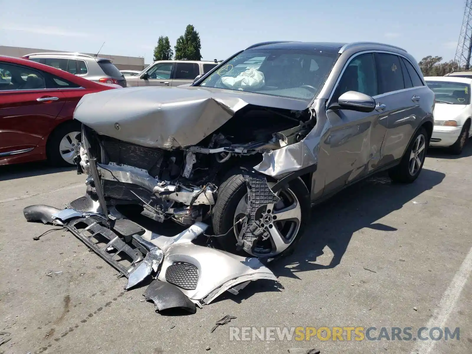 2 Photograph of a damaged car WDC0G4KB3KV135667 MERCEDES-BENZ GLC-CLASS 2019