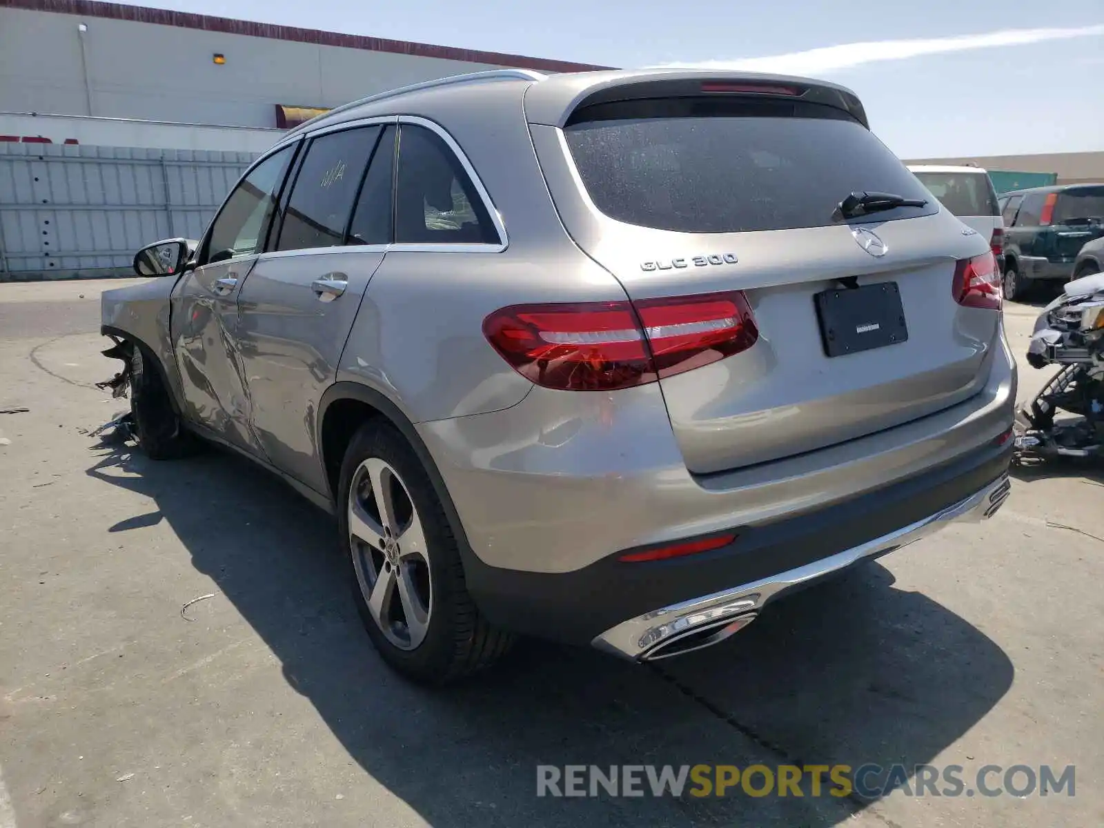 3 Photograph of a damaged car WDC0G4KB3KV135667 MERCEDES-BENZ GLC-CLASS 2019