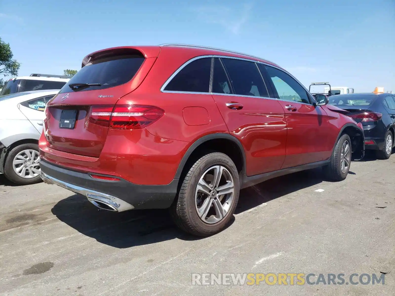 4 Photograph of a damaged car WDC0G4KB3KV148404 MERCEDES-BENZ GLC-CLASS 2019