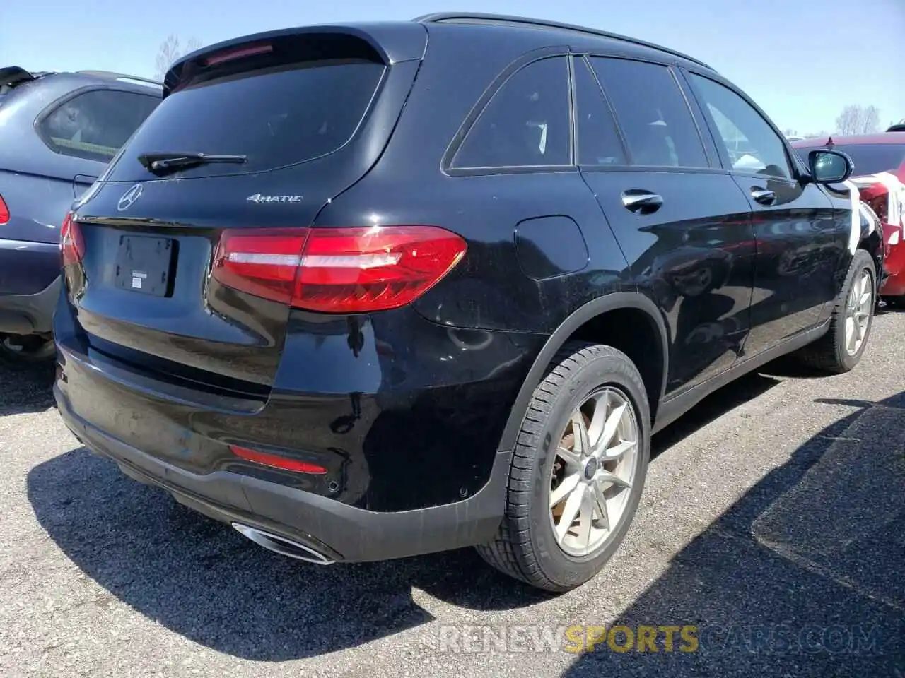 4 Photograph of a damaged car WDC0G4KB3KV152274 MERCEDES-BENZ GLC-CLASS 2019