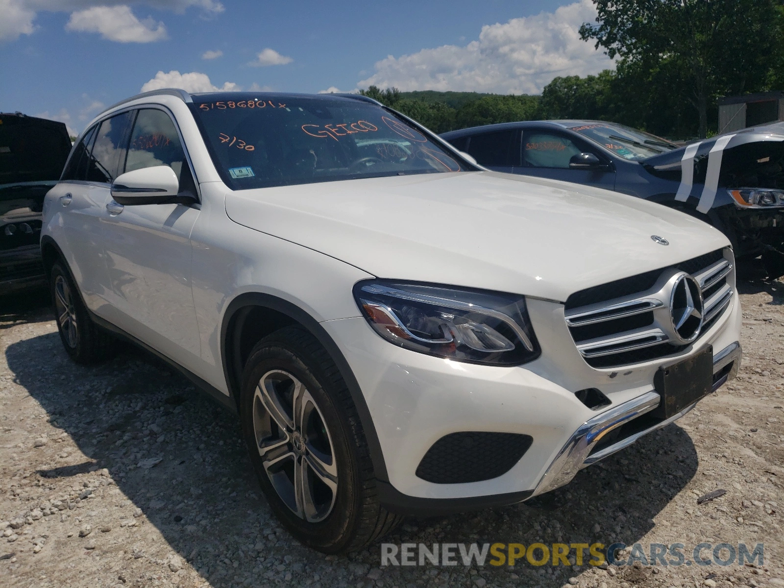 1 Фотография поврежденного автомобиля WDC0G4KB4KF577027 MERCEDES-BENZ GLC-CLASS 2019