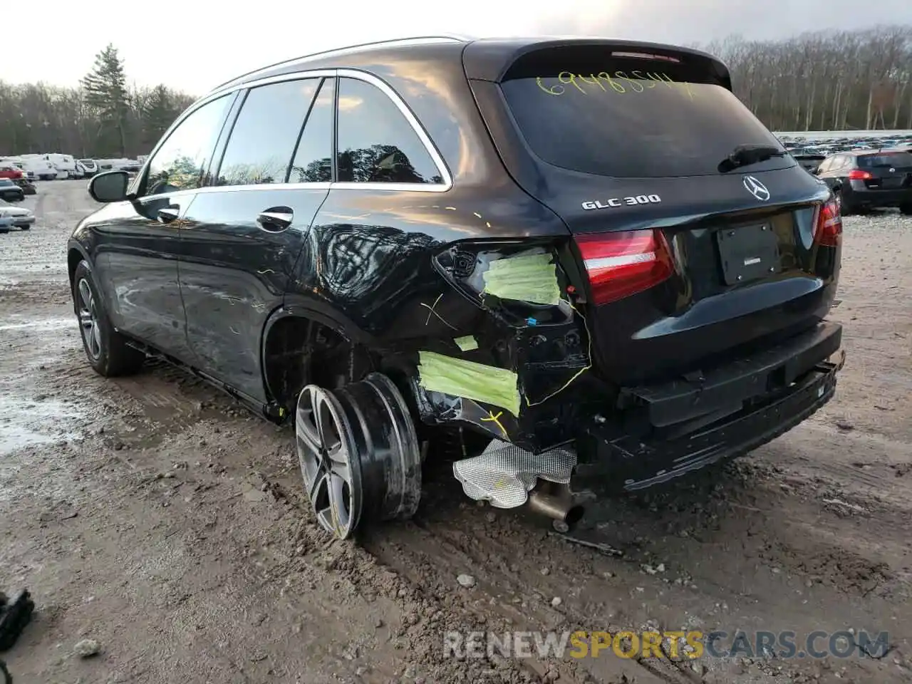 3 Photograph of a damaged car WDC0G4KB4KF633421 MERCEDES-BENZ GLC-CLASS 2019