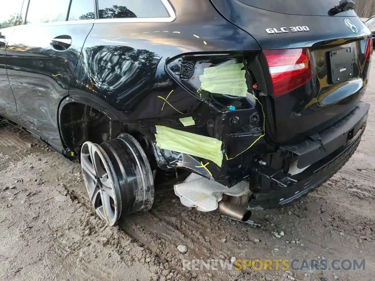 9 Photograph of a damaged car WDC0G4KB4KF633421 MERCEDES-BENZ GLC-CLASS 2019