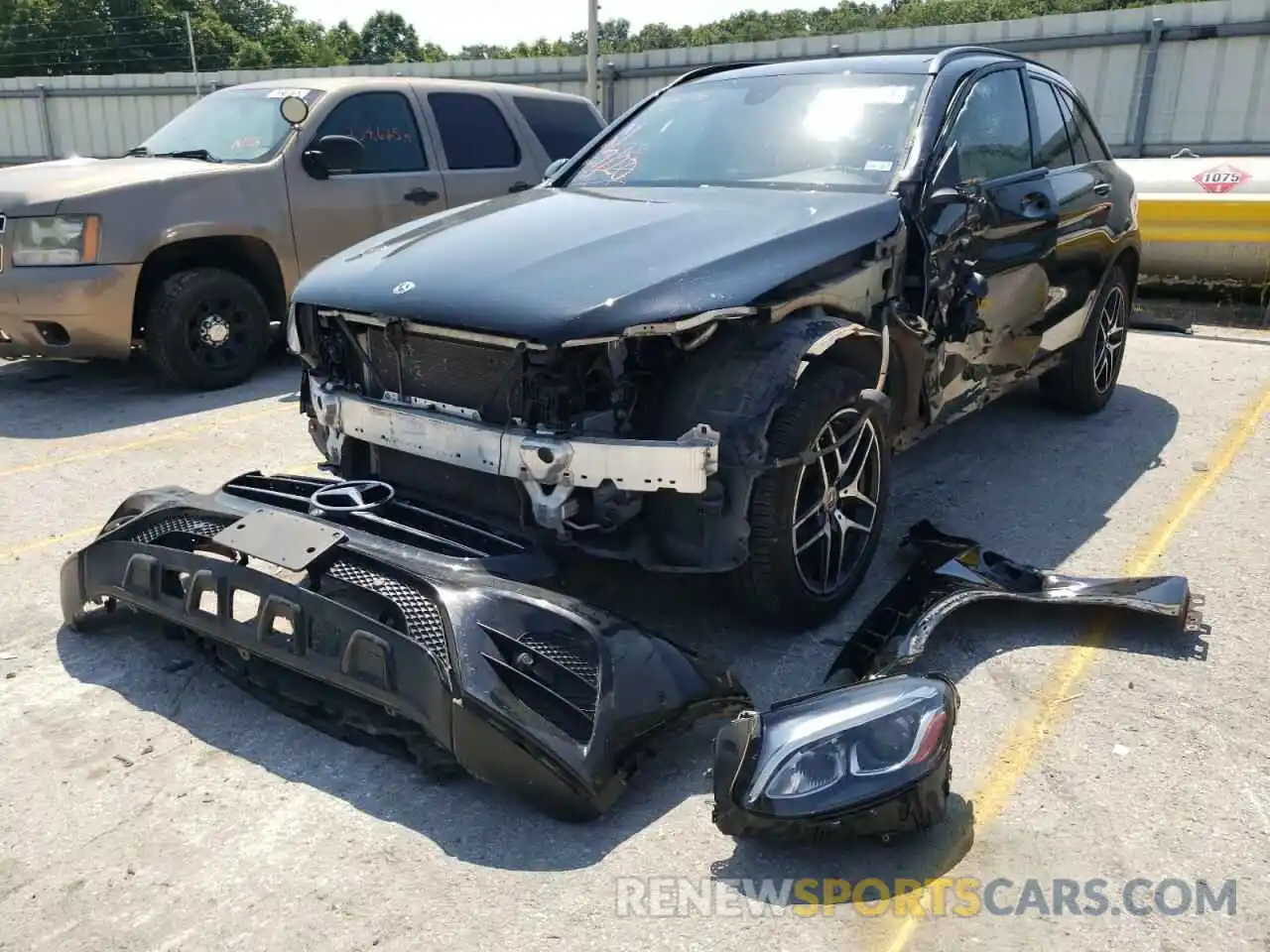 2 Photograph of a damaged car WDC0G4KB4KV131191 MERCEDES-BENZ GLC-CLASS 2019