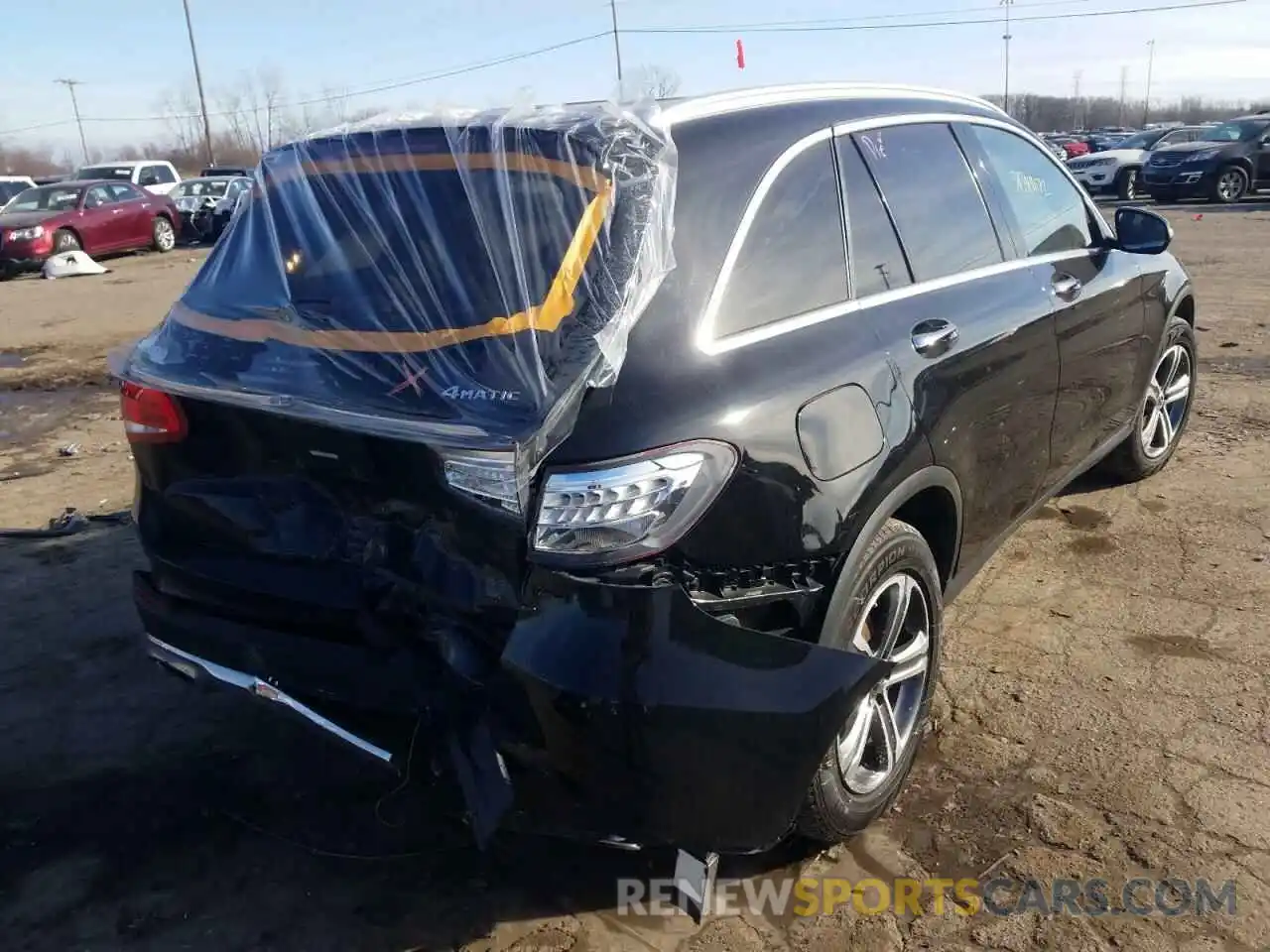 4 Photograph of a damaged car WDC0G4KB4KV133782 MERCEDES-BENZ GLC-CLASS 2019