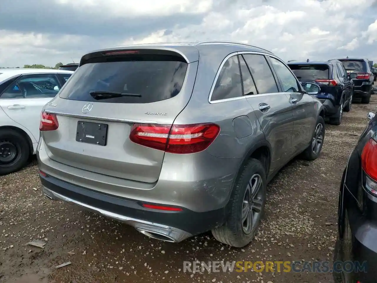 4 Фотография поврежденного автомобиля WDC0G4KB5KV133550 MERCEDES-BENZ GLC-CLASS 2019