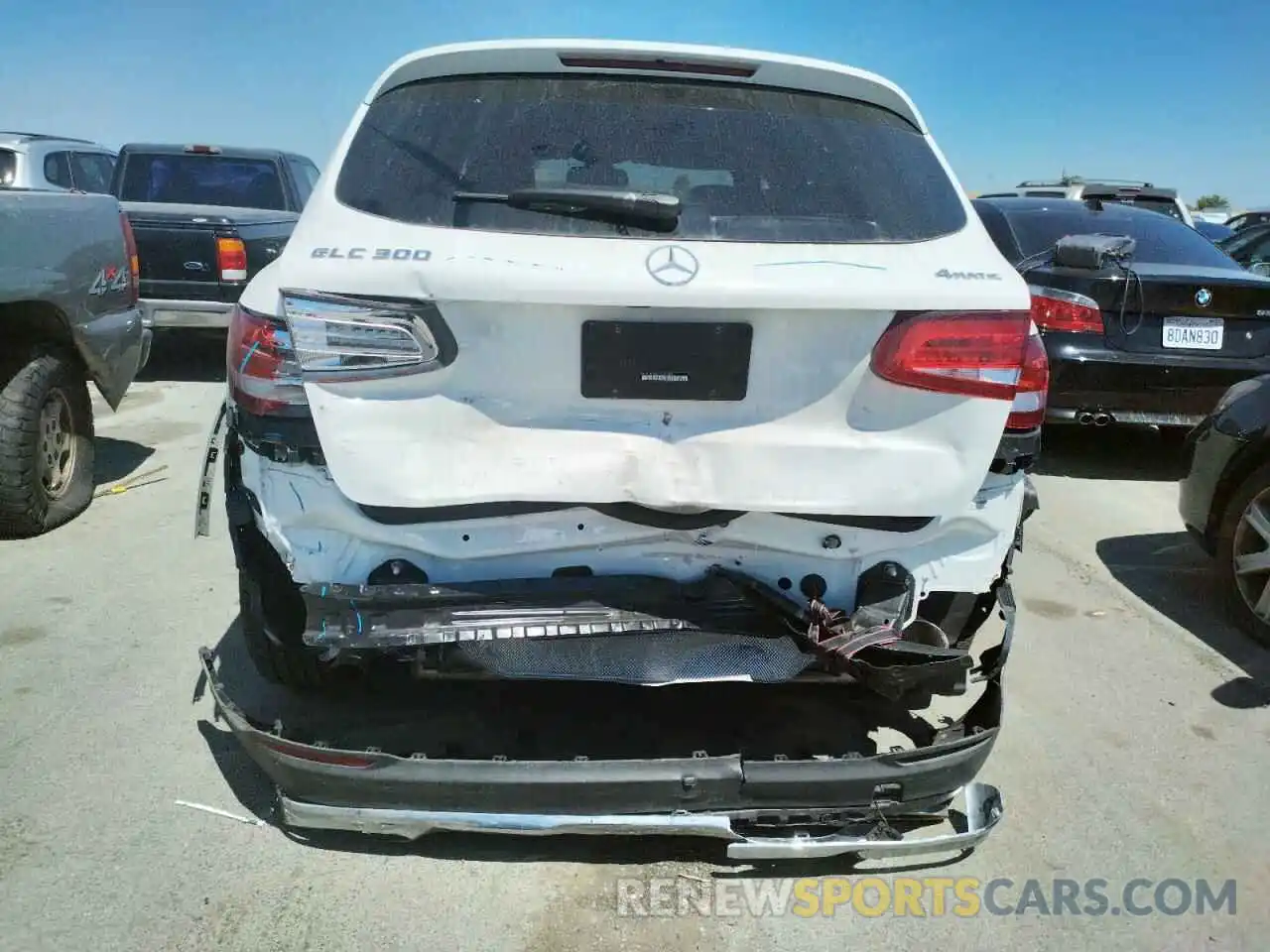 9 Photograph of a damaged car WDC0G4KB5KV150039 MERCEDES-BENZ GLC-CLASS 2019