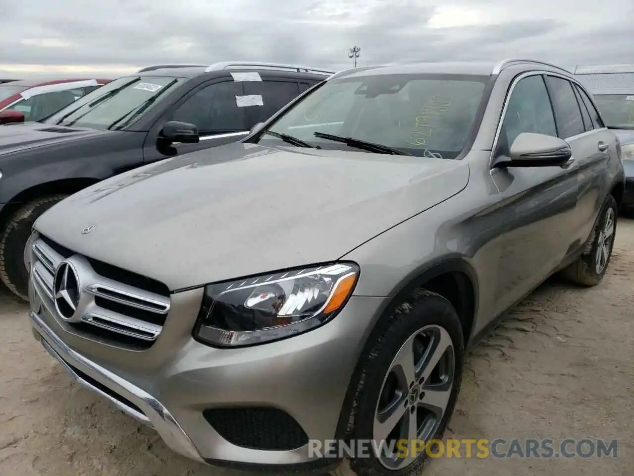 2 Photograph of a damaged car WDC0G4KB5KV158352 MERCEDES-BENZ GLC-CLASS 2019