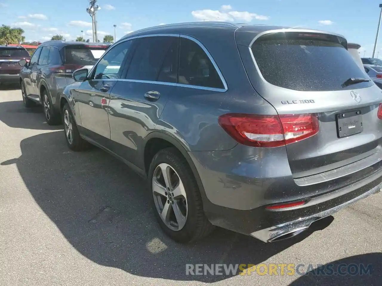 3 Photograph of a damaged car WDC0G4KB5KV167827 MERCEDES-BENZ GLC-CLASS 2019